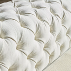 Elegant Chesterfield-Style Tufted Bench.