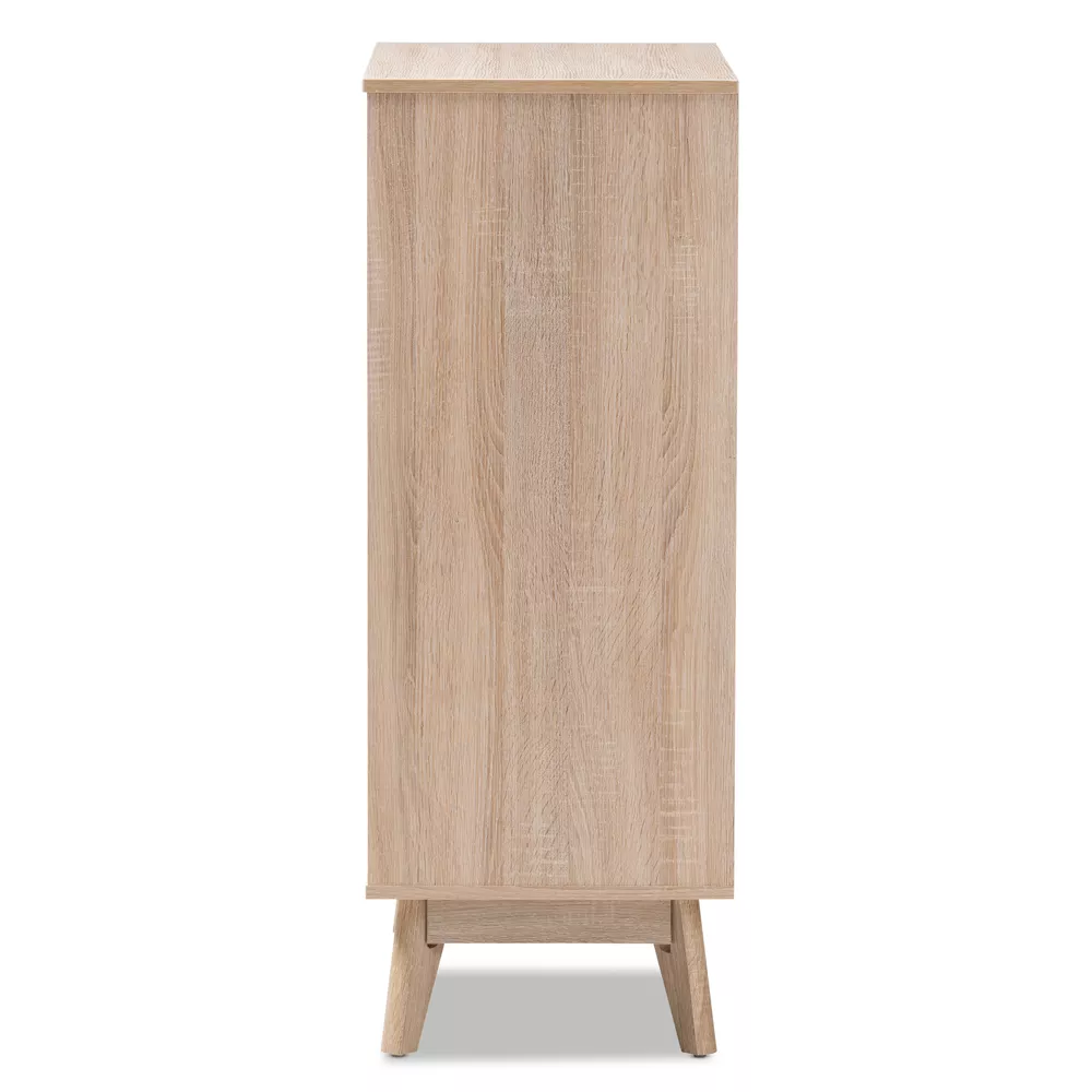 Scandinavian 5-Drawer Chest in Oak Finish